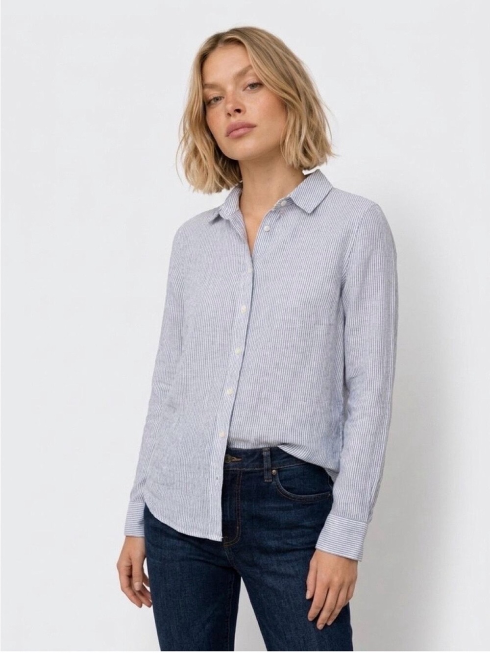 Quince 100% European Linen Long Sleeve Shirt Women M Button Up Blue Pinstripe